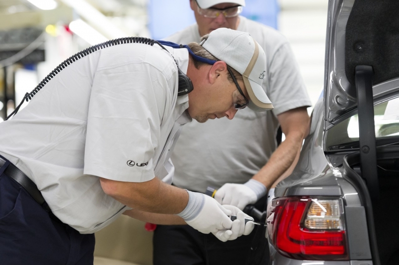 kentucky_production_lexus_es_02