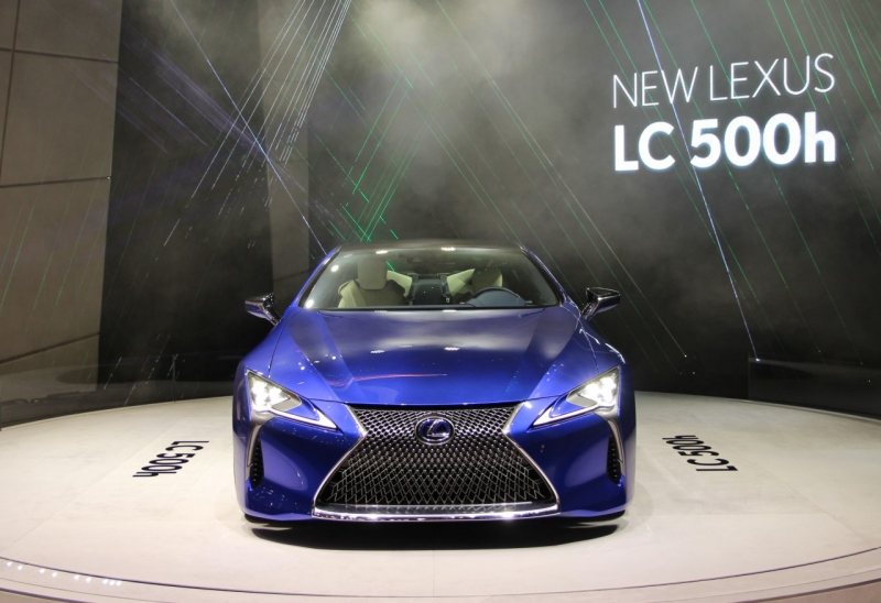 lexus_lc_500h_geneva_2016_02