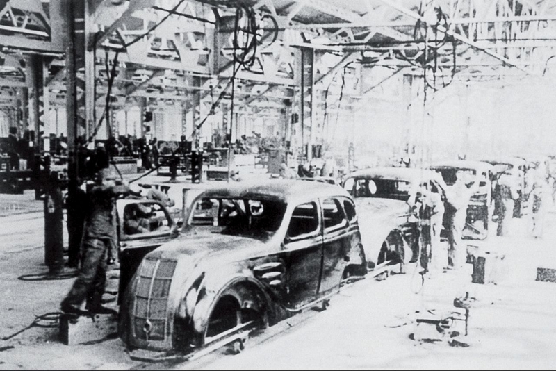1938 Model AA produkcja © Toyota