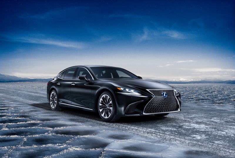 Lexus LS 500h © Lexus