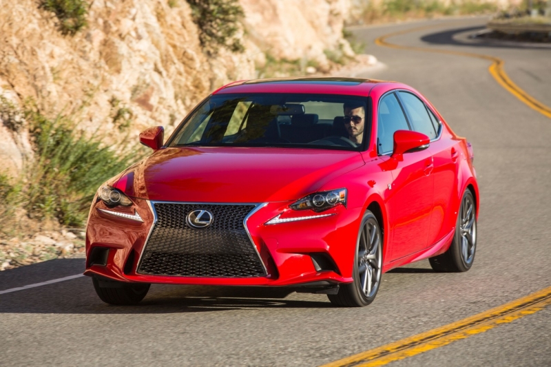Lexus IS 200t F SPORT © Lexus 