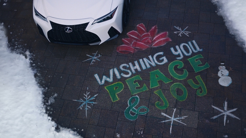 Lexus December to Remember © Lexus