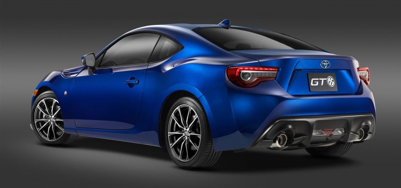 my17_toyota_86_2