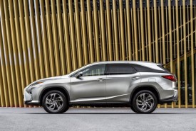 Lexus RX 450hL © Lexus