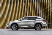 Lexus RX 450hL © Lexus