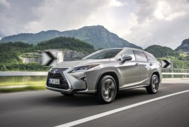 Lexus RX 450hL © Lexus
