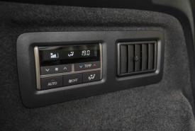 Lexus RX 450hL © Lexus