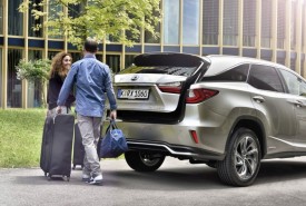Lexus RX 450hL © Lexus