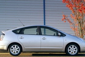 9_prius_2gen_04