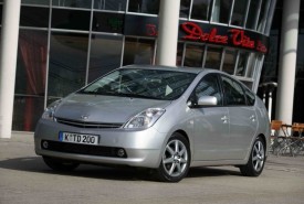 Toyota Prius II generacja ©Toyota