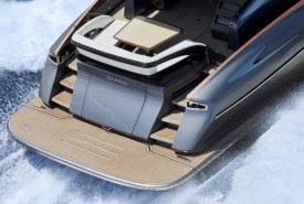 LY650  ©Lexus
