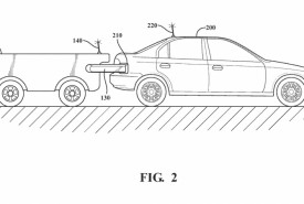 Patent Toyoty na autonomiczny pojazd do ładowania i tankowania samochodów © Toyota