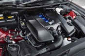 18_lexus_gs_f_red_engine