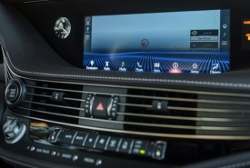 Lexus LS  © Lexus