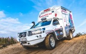 Toyota Hilux septyczna karetka © Paweł Kędzia