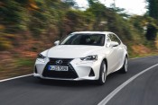Lexus IS 300h © Lexus