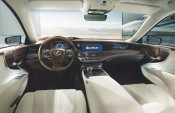 Lexus LS © Lexus