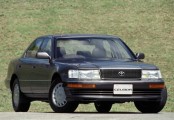 Toyota Celsior ©Toyota