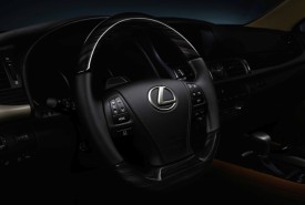 lexus_ls_shimamokusteeringwheel