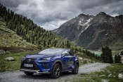 Lexus NX 300h © Lexus