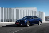 Lexus ES 300h © Lexus