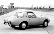 Toyota Sports 800 podczas testów wiosna 1964 © Toyota