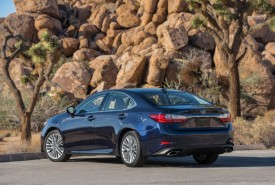 Lexus ES © Lexus
