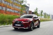 © Lexus