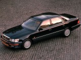 Lexus LS 400 © Lexus