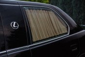 Lexus LS 400. foto Komfort-Trans 