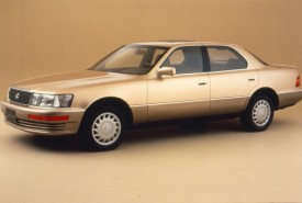 1990 LS 400 © Lexus