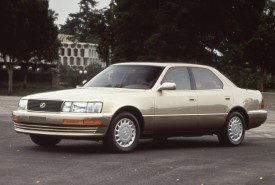 1992 Lexus LS 400 © Lexus