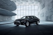 Lexus ES © Lexus