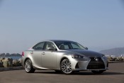 Lexus IS 300 © Lexus