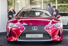 © Lexus