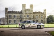 Lustrzana Toyota Mirai © Toyota UK