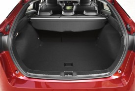 Prius_INT_05
