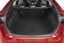Prius_INT_07