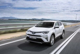 RAV4_Hybrid_10_Sept2015