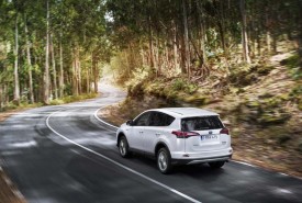 RAV4_Hybrid_12_Sept2015