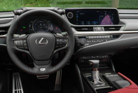Lexus ES © Lexus
