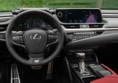 Lexus ES © Lexus