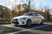 Lexus IS 300h © Lexus