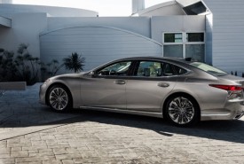 Lexus LS © Lexus