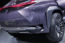 lexus_ux_450459