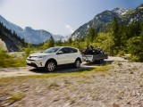 Toyota_RAV4_0387_01_no_rails_nowa_felga