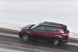 toyota_rav4_hybrid_bordo_5931