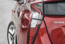 toyota_prius_hybrid_red_0090