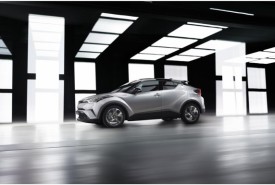 2016_GMS_Toyota_C-HR_09