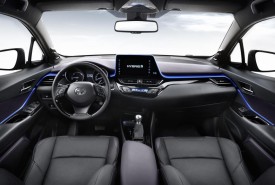 2016_C-HR_16